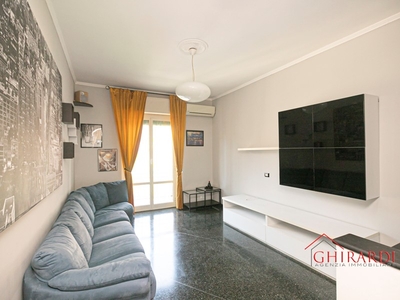 Appartamento in Vendita a Genova, zona San Fruttuoso, 178'000€, 123 m², arredato