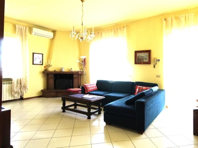 Appartamento in vendita a Lamporecchio