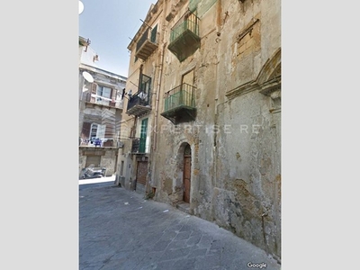 Appartamento in Vendita a Palermo, 23'925€, 110 m²