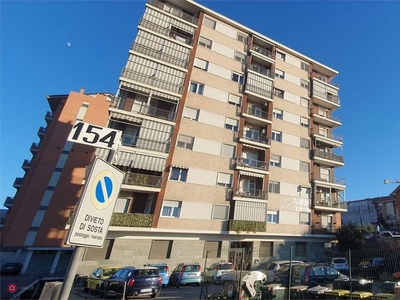 Appartamento in Vendita in Strada di Settimo 154 a Torino