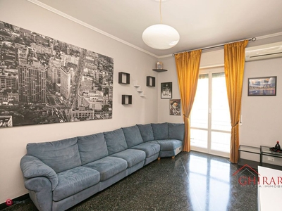 Appartamento in Vendita in Via Aldo Manuzio 19 a Genova