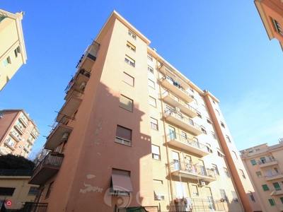 Appartamento in Vendita in Via Antonio Caveri a Genova