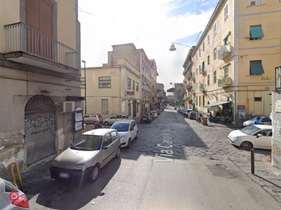 Appartamento in Vendita in Via Carlo de Marco a Napoli