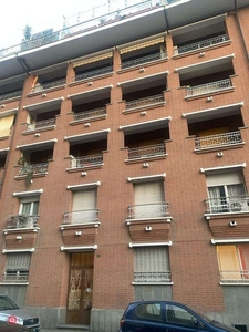 Appartamento in Vendita in Via Ernesto Lugaro 26 a Torino