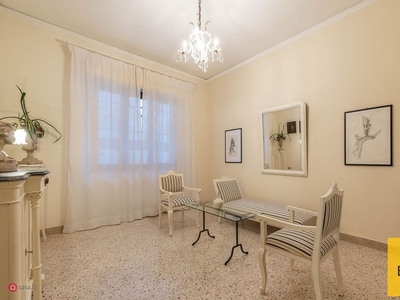 Appartamento in Vendita in Via Filippo de Lignamine a Palermo