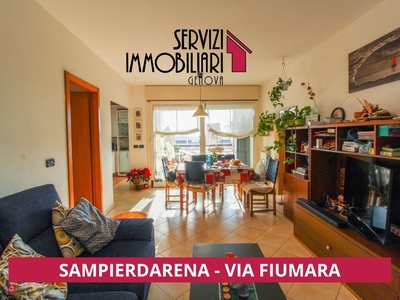 Appartamento in Vendita in Via Fiumara a Genova