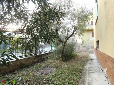 Appartamento in Vendita in Via Gaetano da Re 15 a Verona