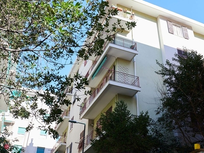 Appartamento in Vendita in Via Galliano 21 a Genova