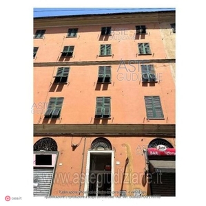Appartamento in Vendita in Via Germano Jori 25 a Genova