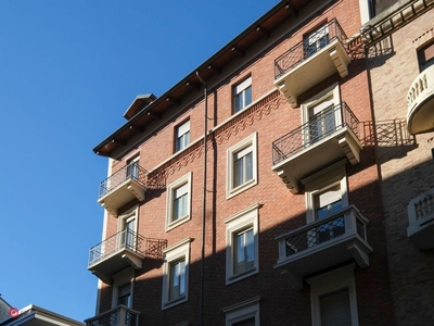 Appartamento in Vendita in Via Goffredo Casalis 70 a Torino