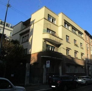 Appartamento in Vendita in Via Salutati 4 a Milano