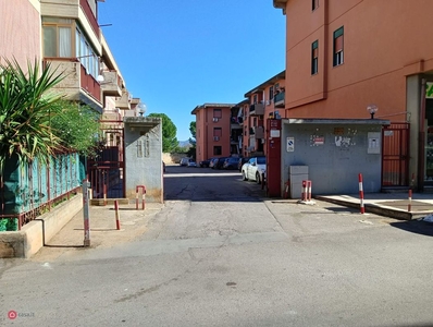 Appartamento in Vendita in Via Santa Maria di Gesù 37 a Palermo