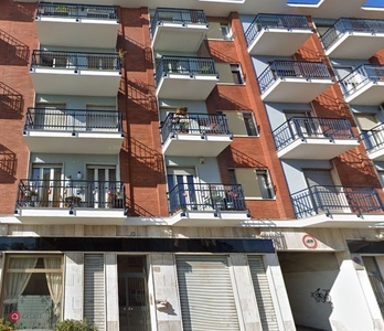 Appartamento in Vendita in Via Veglia 10 17 a Torino