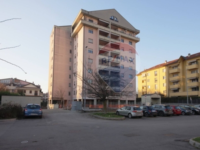 Bilocale con terrazzo, Monza via libert?