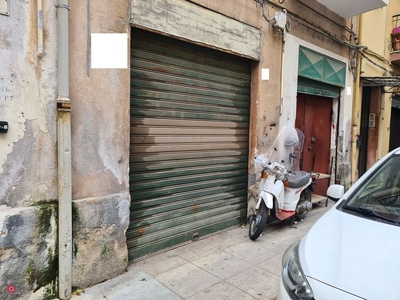Negozio/Locale commerciale in Vendita in Via Matteo Silvaggio a Palermo