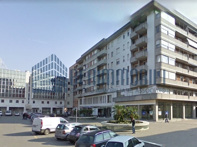 Ufficio in Vendita a Brescia, 176 m²