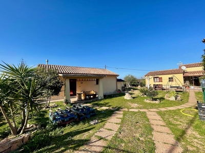 Villa con terrazzo a Loiri Porto San Paolo