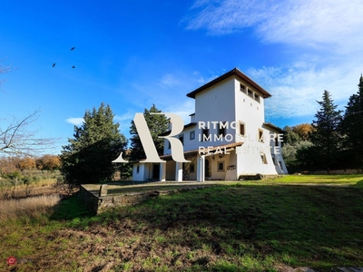 Villa in Vendita in Via di Terzollina 2 a Firenze