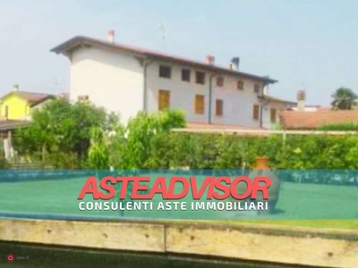 Villa in Vendita in Via Doltra 63 a Isola della Scala