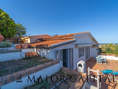 Villa vista mare a San Teodoro