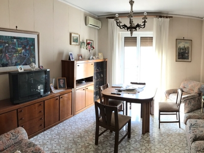 Appartamento da ristrutturare, Reggio Calabria centro