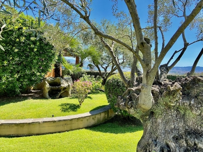 Villa 'Anastasie Costa Smeralda' con vista mare, Wi-Fi e aria condizionata