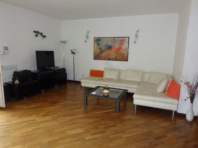 Appartamento in Affitto a La Spezia, 1'300€, 70 m²