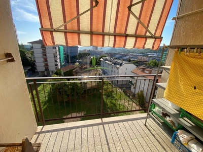 Appartamento in Vendita a Ascoli Piceno, zona Monticelli, 110'000€, 130 m²