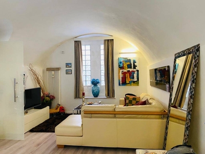 Appartamento in vendita a Desenzano Del Garda Brescia Centro