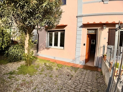 Appartamento in vendita a Firenze Galluzzo