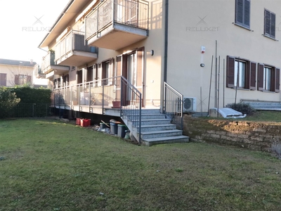Appartamento in vendita a Pavia Vallone - Crosione