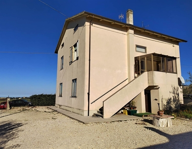 Appartamento in vendita a San Costanzo Pesaro-urbino Monte San Vitale