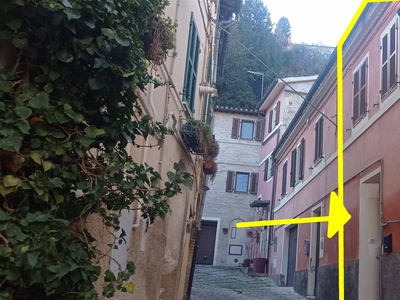 Appartamento in vendita a San Severino Marche Macerata Centro Storico