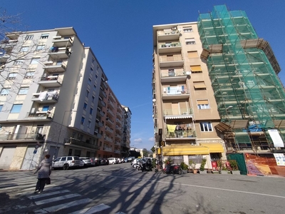 Appartamento in Vendita a Savona, zona San Michele, 185'000€, 100 m²