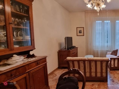 Appartamento in Vendita in Duccio da Buoninsegna a Firenze