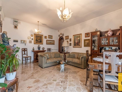 Appartamento in Vendita in Fondo Mortillaro a Palermo
