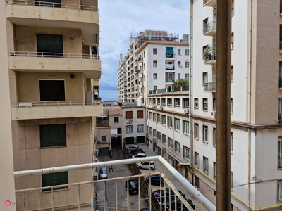 Appartamento in Vendita in Via Antonio Cecchi 4 a Genova