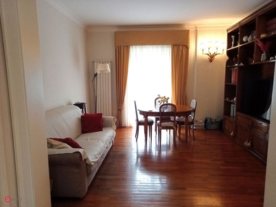 Appartamento in Vendita in Via Bernardo Cavallino a Napoli