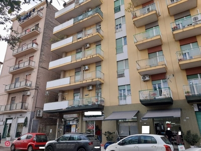 Appartamento in Vendita in Via Gino Marinuzzi a Palermo