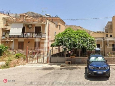 Appartamento in Vendita in Via Giuseppe Silvestri a Palermo