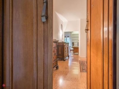 Appartamento in Vendita in Via Masaccio 37 a Firenze