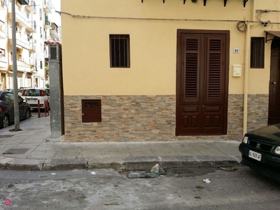 Appartamento in Vendita in Via Venanzio Marvuglia a Palermo