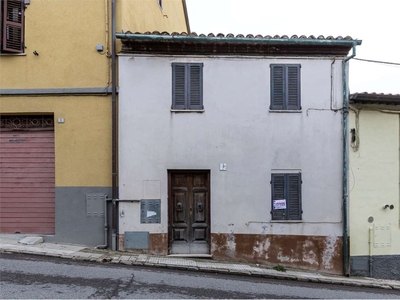 Appartamento in Via Marconi 7, Morro d'Alba, 6 locali, 1 bagno, 103 m²