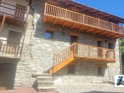Appartamento indipendente in vendita a Doues Aosta Aillan