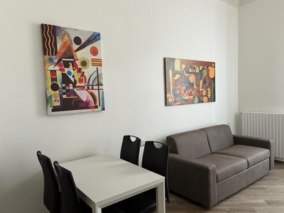 Bilocale in Affitto a Brindisi, 650€, 70 m², arredato