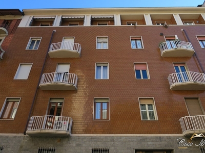 Bilocale in Vendita a Torino, 103'000€, 50 m²