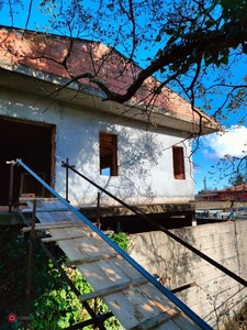 Casa Bi/Trifamiliare in Vendita in Via tremonti a Pedara