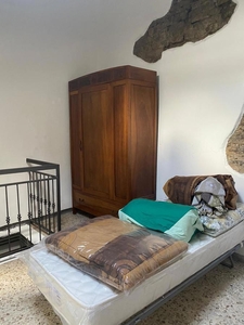 Casa indipendente con giardino a Ziano Piacentino