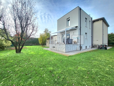 Casa indipendente in Via Armistizio - Padova