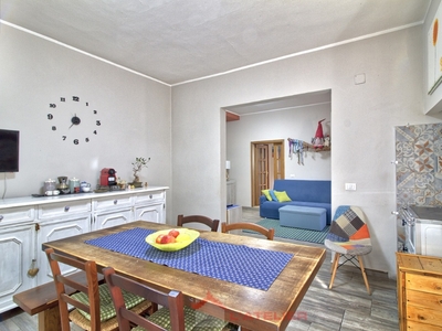Casa indipendente in Via Tripoli, Arezzo, 5 locali, 1 bagno, 120 m²